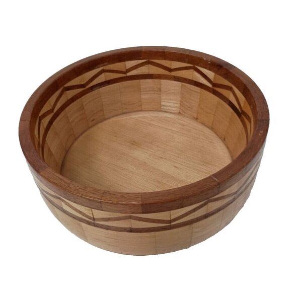 Vintage Red Oak Segmented Wood Round Serving Bowl Salad Rustic Hand Carved - Picture 1 of 8
